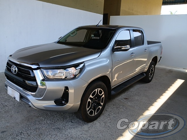 Toyota Hilux SRX 2.8 TDI 4x4 2021